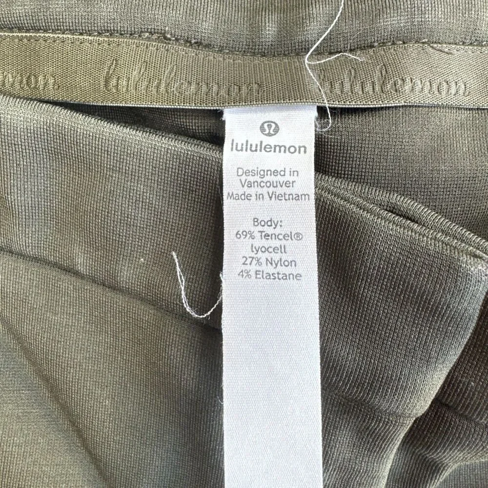 Lululemon On The Move Pants Womens X8 Olive Green Stretch Comfort Straight Leg
